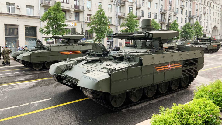 16 interessante militärfahrzeuge von russlands siegesparade 2020