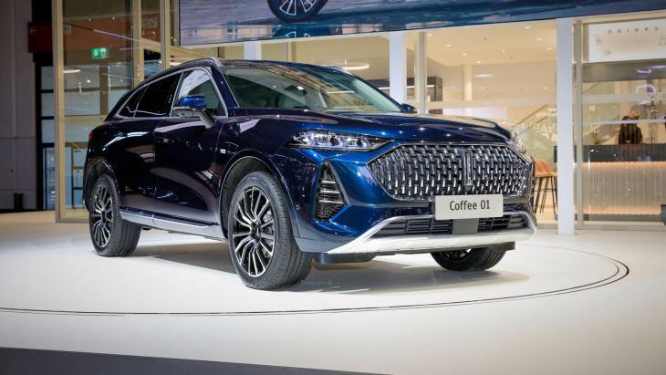 plug-in-hybrid-suv mit viel e-reichweite - wey coffee 01