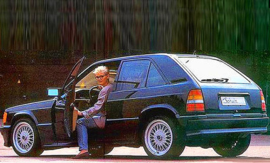Mercedes 190 E City: Classic Cars                               So hätte die A-Klasse in den 80ern ausgesehen