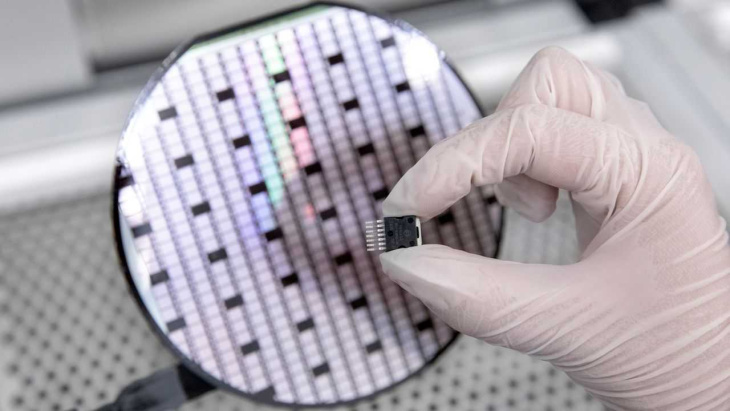 bosch beginnt mit serienfertigung von siliciumcarbid-chips