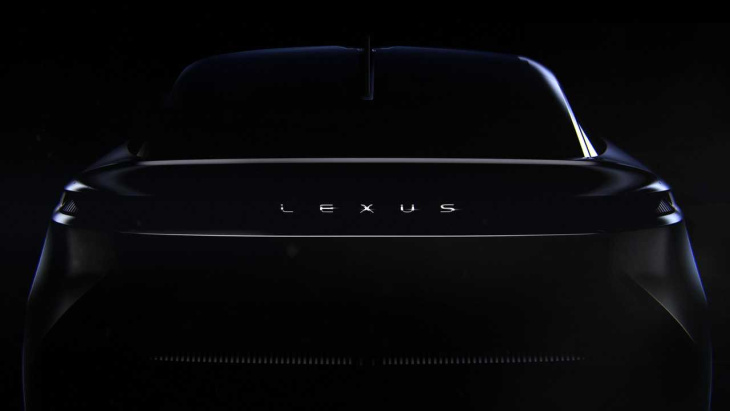 lexus zeigt heck eines neuen modells: ist es das elektro-suv?