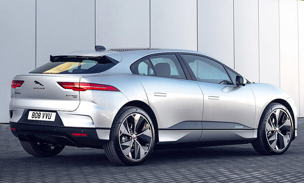 new mobility, elektroautos, oberklasse, newsletter, neuheiten, crossover, jaguar, jaguar i-pace, amazon, jaguar i-pace facelift (2020): preis & reichweite                               der i-pace startet bei 77.300 euro