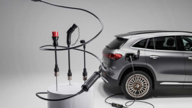 Flexibles Ladesystem mit Adaptern von Mercedes