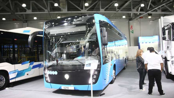 kamaz 6290: stadtbus mit brennstoffzellen aus russland