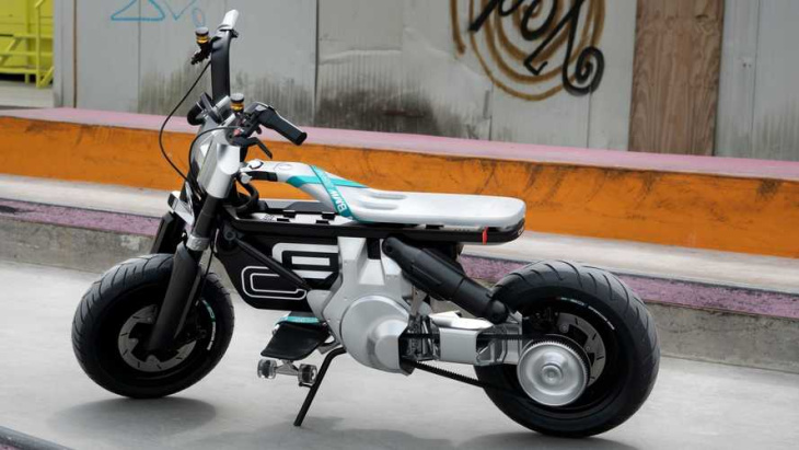 urbane e-mobilität: bmw motorrad zeigt concept ce 02