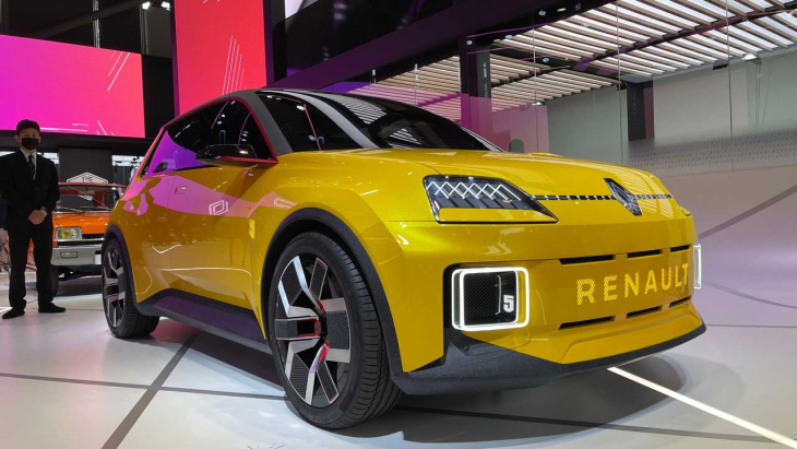 renault-nissan plant angeblich 30 neue e-autos bis 2030