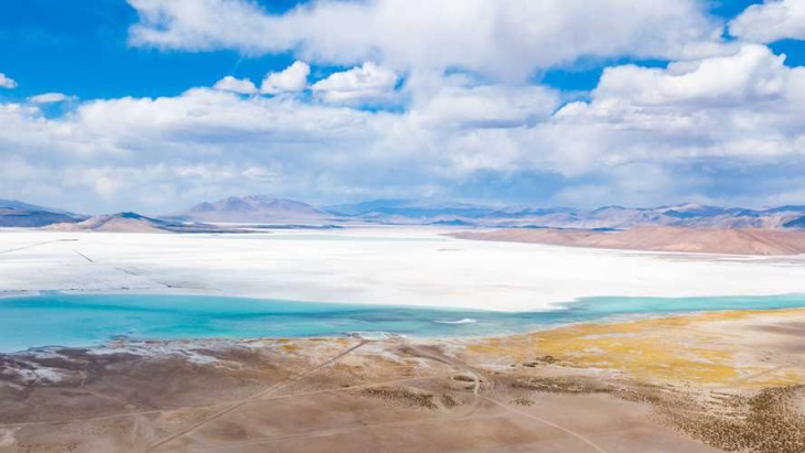 bmw: lithium soll umweltfreundlich in argentinien abbaut werden