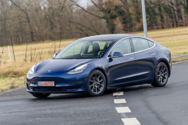 Tesla Model 3 (2022): Preis, Reichweite, Innenraum, Leasing