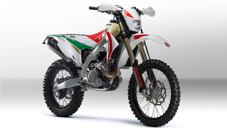 umlackiert: kawas crosser wird bimotas enduro - bimota bx 450 2023