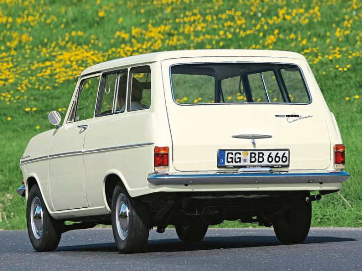 der volks-kombi hieß opel kadett