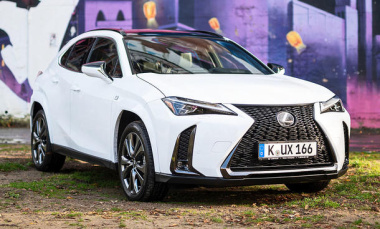 Lexus UX (2018): Hybrid, 250h, 300e, F Sport                               UX bekommt Technik-Upgrade