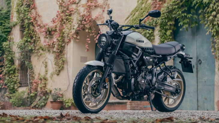 scrambler auf mt-07-basis - yamaha xsr 700 legacy für 2023