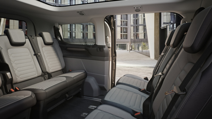 ford e-tourneo custom der people mover 100% elektrisch