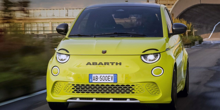 abarth präsentiert mit dem 500e sein erstes elektroauto