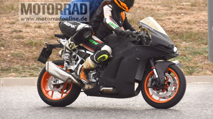 neue supersport-ktm mit 990 kubik - ktm rc 990 erlkönig