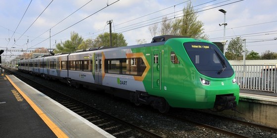 irish rail ordert 18 weitere batteriezüge bei alstom