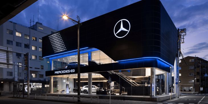 mercedes japan eröffnet ersten reinen elektroauto-showroom