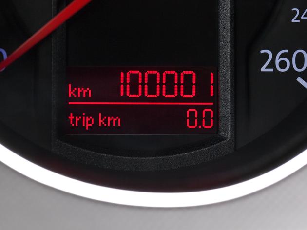 auto-versicherung: was passiert, wenn man mehr kilometer fährt als angegeben?