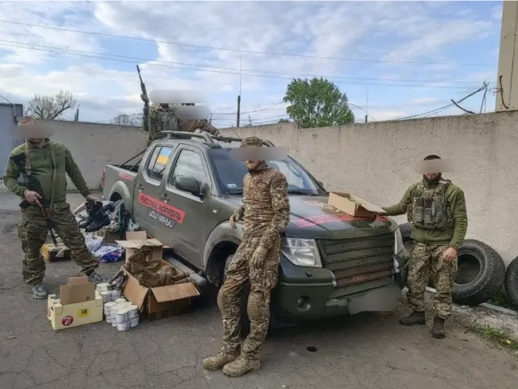 ukraine: wie eine flotte veralteter pickups aus großbritannien russische scharfschützen überlistet