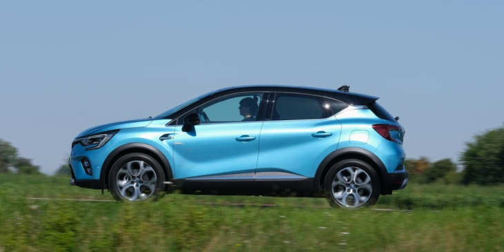 renault captur hybrid (test 2022): wie gut ergänzt der voll- den plug-in-hybrid?