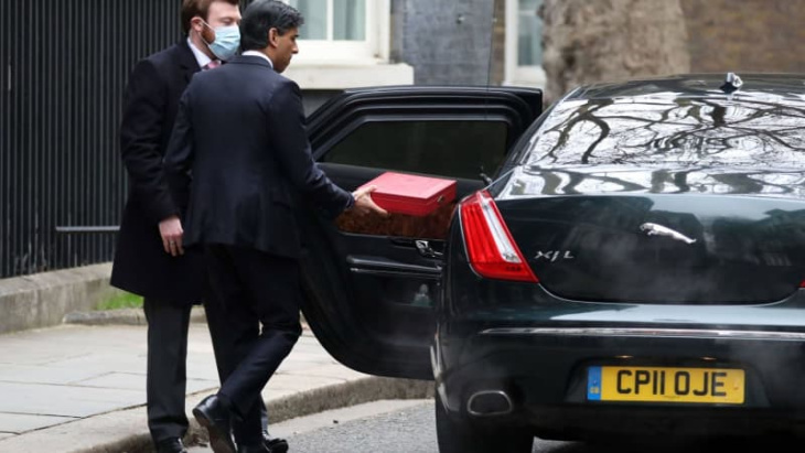 bericht: briten patzen bei autos für sunak und seine minister