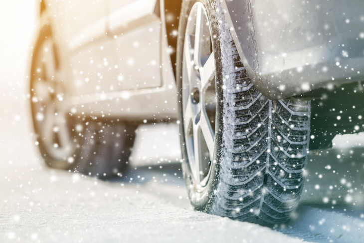 sicher unterwegs zu weihnachten: tipps für den winterverkehr