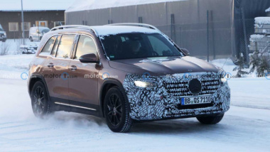 Mercedes-Benz GLB (2024) erneut mit dezentem Facelift erwischt