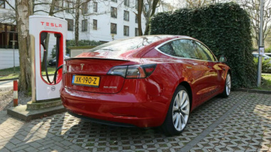 E-Mobilität: Gericht weist einstweilige Verfügung gegen Tesla-Ladestationen ab