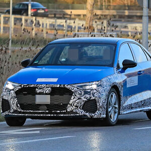 Erlkönig Audi A3 Limousine: Letztes Facelift vor dem Elektro-A3