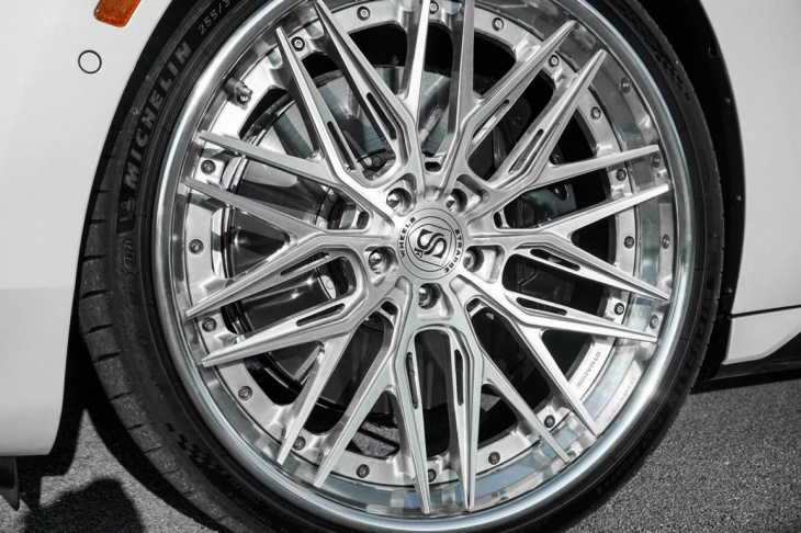 22 zoll strasse wheels felgen am neuen bmw 7er (g70)!