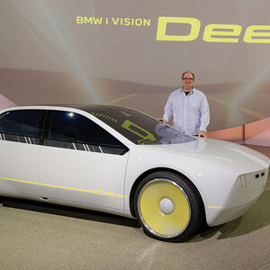 BMW iVision Dee E Ink mit Voll-Farbwechsel: Scheinwelt wird Realität