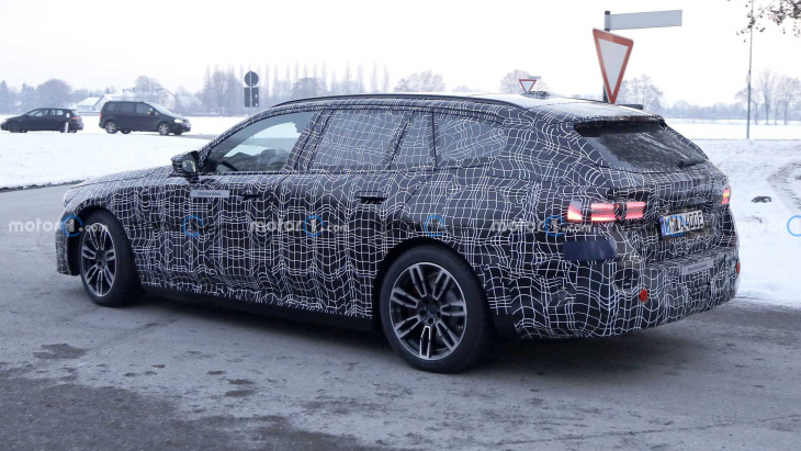 neuer bmw 5er touring (2023) zeigt sich im rendering