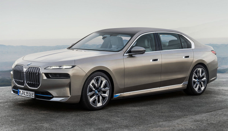 bmw enthüllt elektroauto-version des neuen 7er