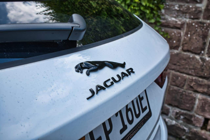 jaguar f-pace plug-in-hybrid p400e – wieso phev funktionieren können