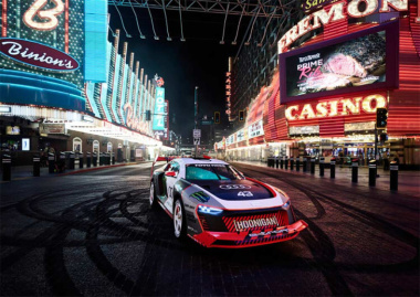 Ken Block und der Audi S1 Hoonitron elektrisieren Las Vegas