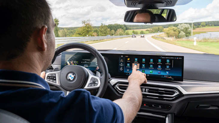 neuer 3er bmw (2022) als 320d im test: curved screen und viel touch