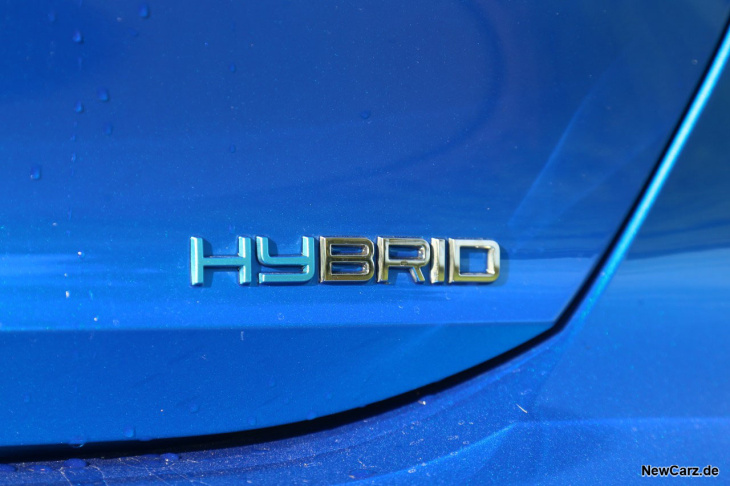 peugeot 308 hybrid 225 – nachladen vor dem einladen