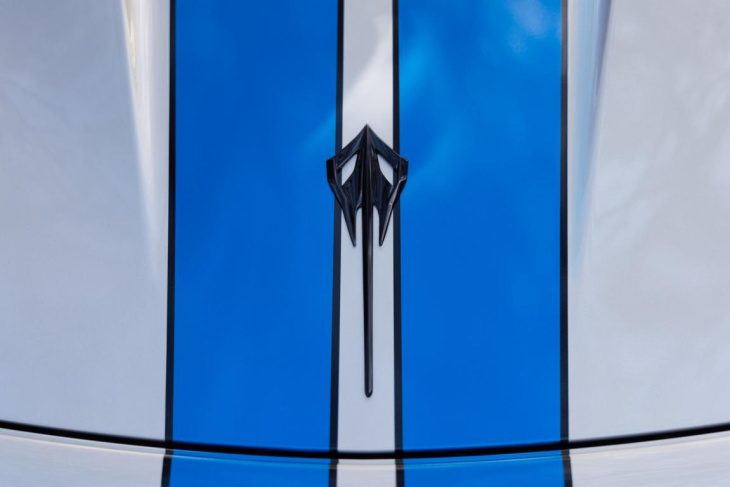 e-motor & v8-power: 654 ps chevrolet corvette e-ray (2024) vorgestellt!