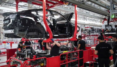 Tesla-Betriebsrat gegen IG Metall: Gremium in deutscher Gigafactory erhebt eigene Vorwürfe