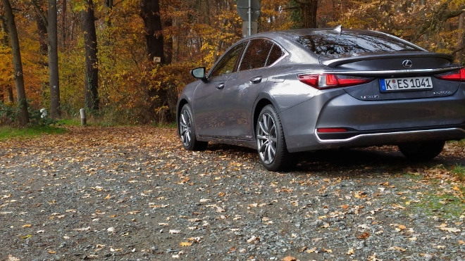 lexus es 300h test: sparsam wie ein diesel?