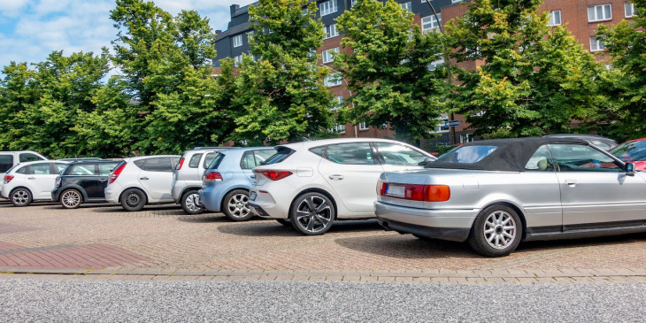 parkgebühr-revolution! höhere gebühren für große autos?