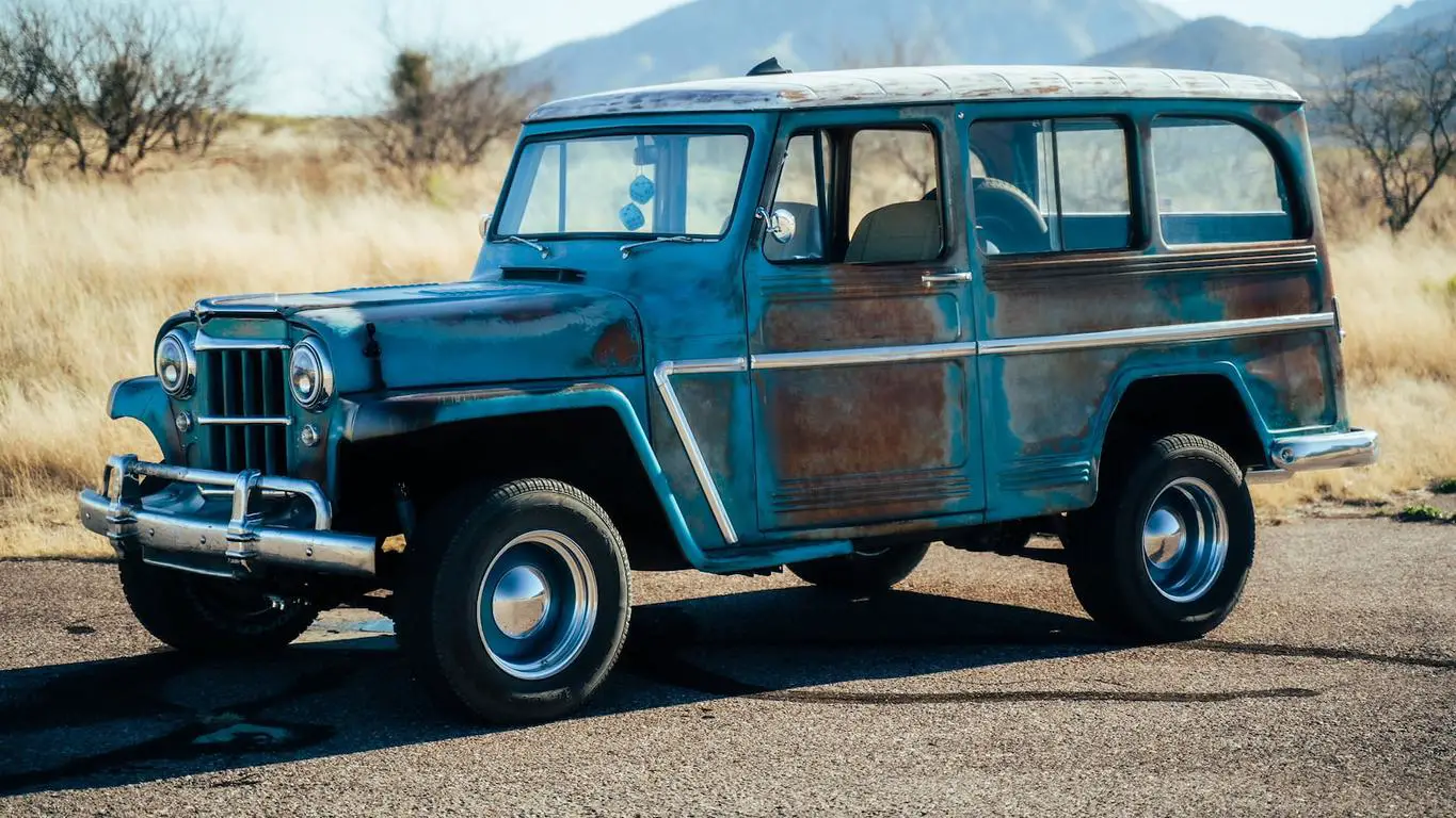1963er willys jeep station wagon restomod mit patina & amc-motor!