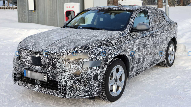 bmw ix2 (2023) erstmals als prototyp erwischt