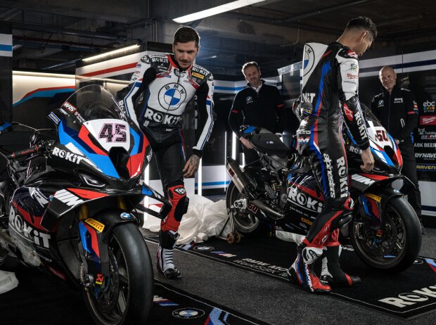 wsbk 2023: bmw zeigt die m1000rr für scott redding und michael van der mark