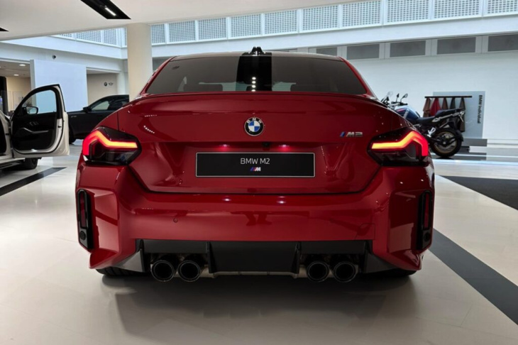 bmw m2 g87 fotos: 460-ps-handschalter in melbourne rot