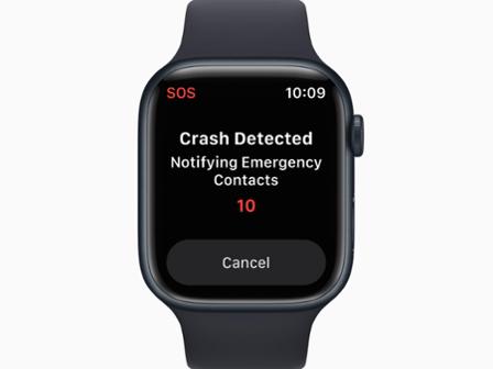 apple watch mit crash-sensor rettet nach unfall drei auto-insassen in bayern