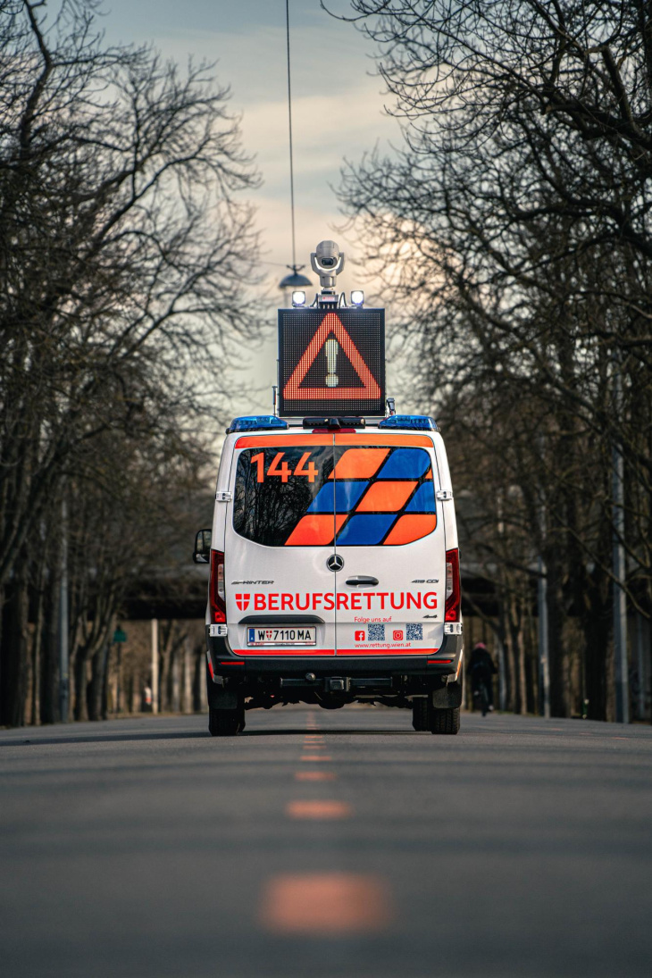 wendig und kompakt für die innenstadt: neues fahrzeug für berufsrettung