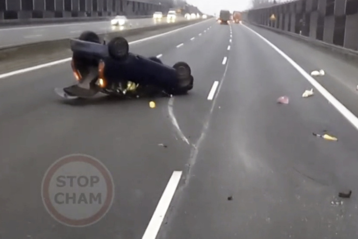 erschreckendes video zeigt horror-unfall auf der autobahn