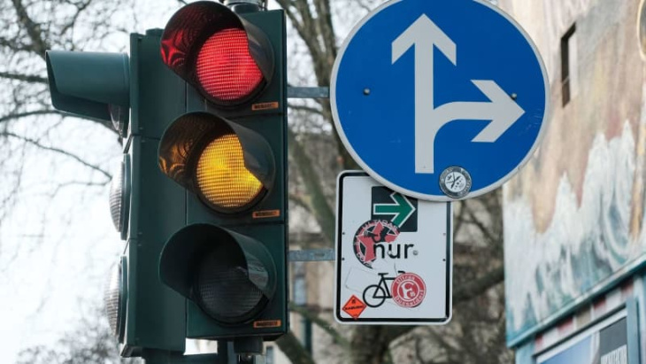 forscher schlagen vierte ampelphase vor