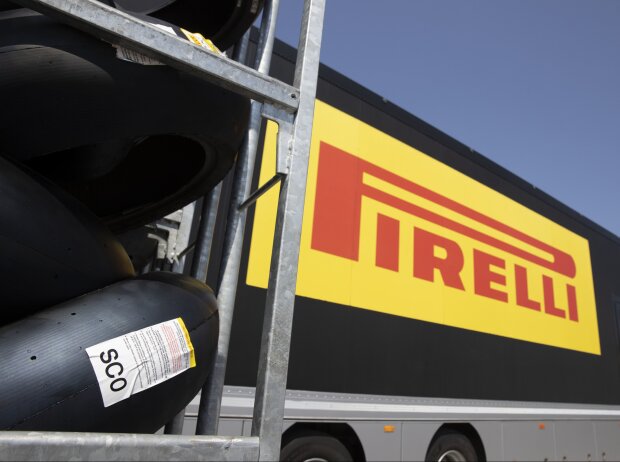 pirelli 2023: scq für jedermann, neuer sc0-vorderreifen für die wsbk